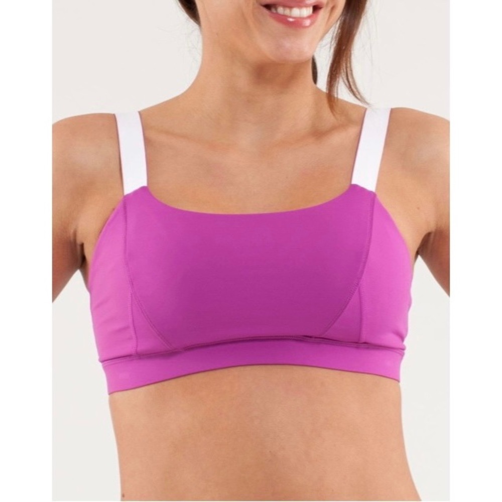 LULULEMON Adjust me bra size 4 sports bra ultra violet